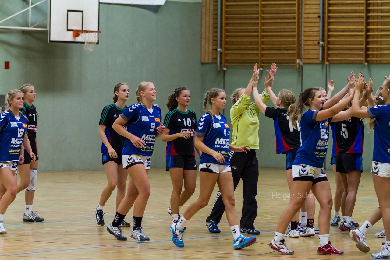 Bild 24 - B-Juniorinnen SV Henstedt Ulzburg - VFL Bad Schwartau 2 : Ergebnis: 27:13